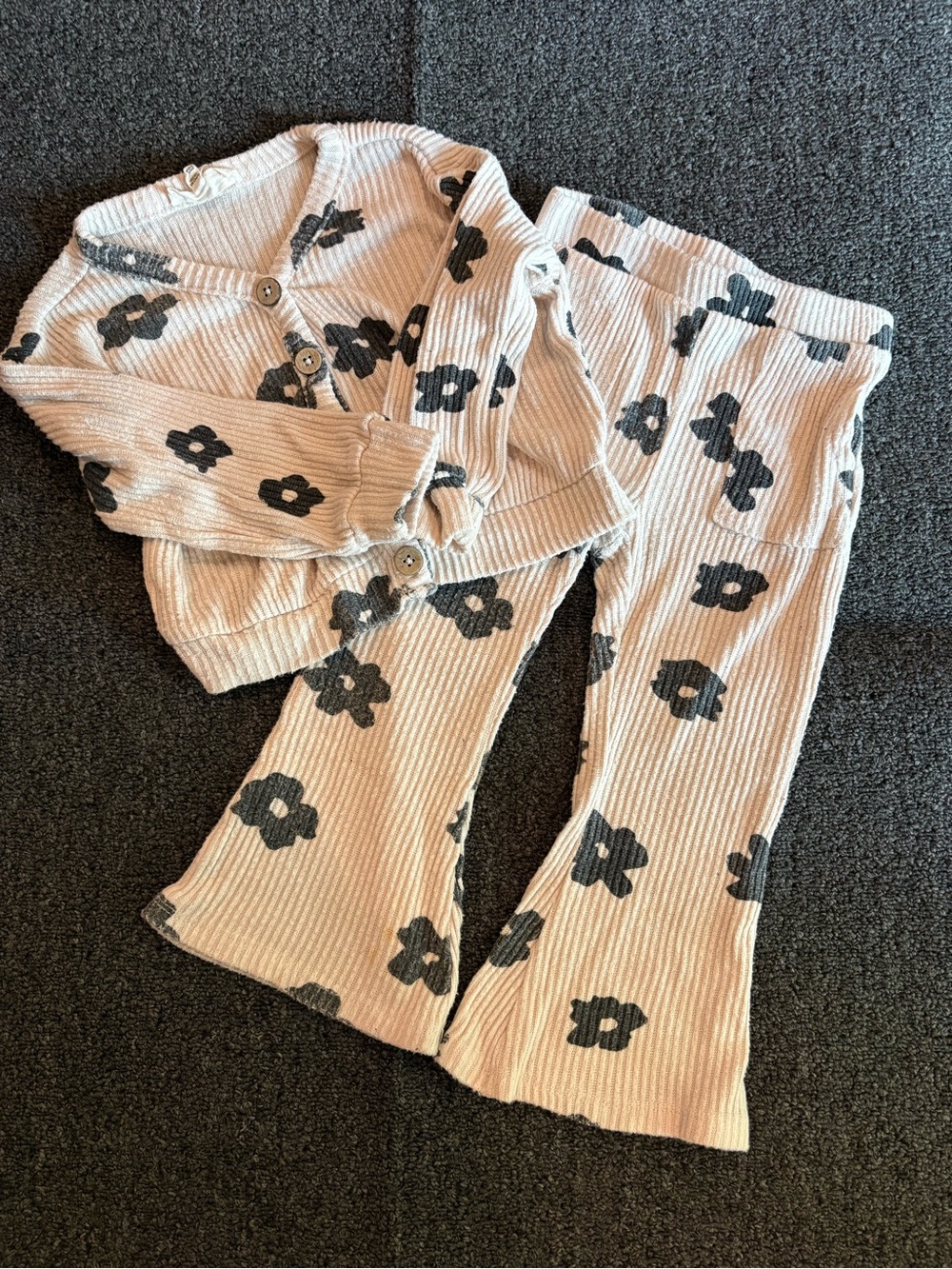Jessica Simpson Girls 24M Floral Ribbed Cardigan & Flare Pants 2 Piece Set